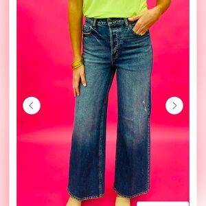 Cello wide leg Jean. NWT size 3